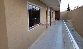 Imagem 3: Sobrado à Venda em Condomínio de 3 Quartos sendo 2 Suítes de frente para a rua com 176 m