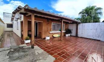 Imagem: Casa no bairro Suarão