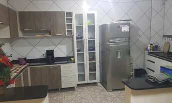 Imagem 4: Linda cada com garagem