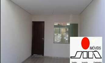 Imagem 2: Sobrado com 115 m², bem localizado