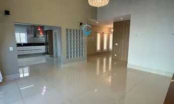 Imagem 2: Belíssimo Imóvel em Condomínio Fechado