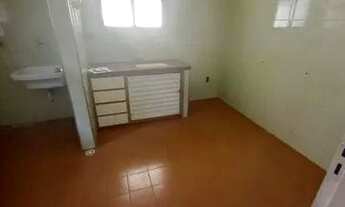 Imagem 2: Apartamento com 2 dormitórios para alugar, 70 m² por R$ 1.290,00/mês - Vila Cristina - São