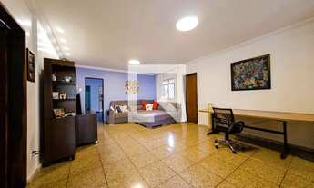 Imagem 2: Casa para Aluguel - Nova Suíssa, 5 Quartos, 180 m2