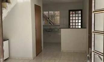 Imagem 5: Alugo casa duplex com quintal em L, no Valparaiso, abaixo da Havan, no Marajó