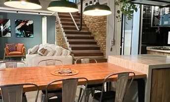 Imagem 2: Casa para venda com 170mts , 2 suítes fino acabamento, toda mobiliada. Condomínio com tod