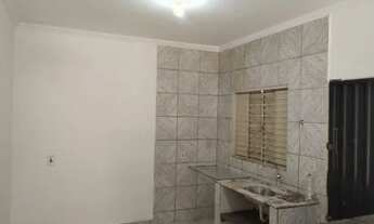 Imagem 6: Casa 02 com quartos sozinha no lote em Trindade. Escriturada!