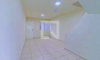 Imagem 4: Casa para Aluguel - Vila Marari, 2 Quartos, 110 m2