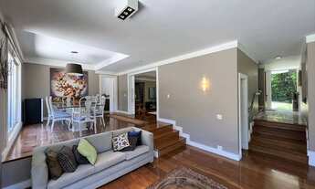 Imagem 7: Casa para aluguel e venda tem 541 metros quadrados com 4 quartos