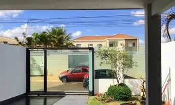 Imagem 4: Casa Sobrado Rua 12 Chac 149/1 saída para os dois lados