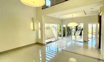 Imagem 3: Lindíssima casa de alto padrão com 4 suítes no Condomínio Terras de Piracicaba