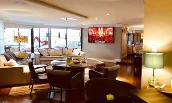 Imagem 5: Apto de Alto Padrão com Piscina na Sacada