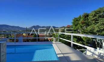 Imagem 3: Agatê Imóveis vende oportunidade Casa Triplex de 380 m² no Ubá Floresta - Itaipu - Niterói