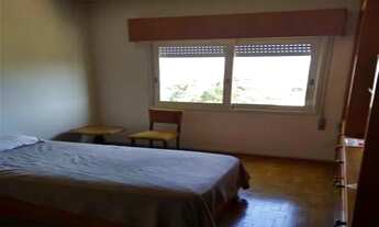 Imagem 2: Apartamento em ótima localização bem amplo com sala p/ 3 ambientes