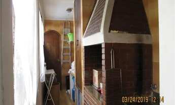 Imagem 5: Excelente sobrado com 500 m², com piscina, churrasqueira e salão de jogos