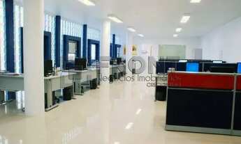 Imagem 3: Vende-se ampla sala comercial em excelente localização