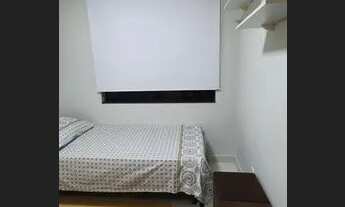 Imagem 2: Quarto aconchegante em apt com ótima localização!