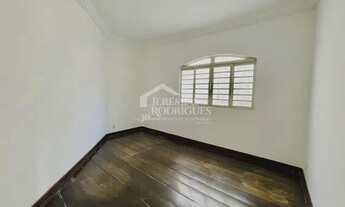 Imagem 4: Taubaté - Casa Padrão - Centro