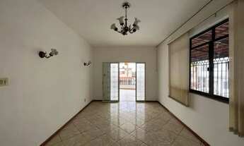 Imagem 6: Casa com 3 dormitórios para alugar, 232 m² por R$ 2.563,90/mês - Eldorado - Juiz de Fora/M