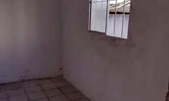 Imagem 5: Alugo casa na rua Dr Moacir Sales ( Lagoa encantada) R$ 450,00