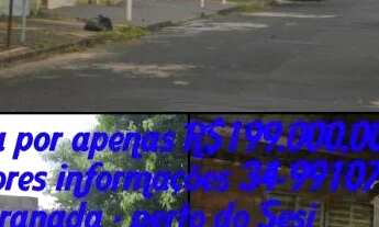 Imagem 1: Casinha pequena em terreno 10x25 B. Granada. Uberlândia-MG. Próximo ao Sesi