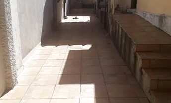 Imagem 3: Vagas de Garagem coberta com Portão eletrônico