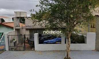 Imagem: Terreno com casa antiga à venda na Vila