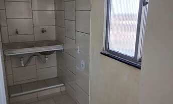 Imagem 6: Alugo na rua direta da caixa d água