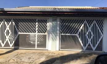 Imagem 2: Casa Para Venda Com Edícula No Centro de Hortolând