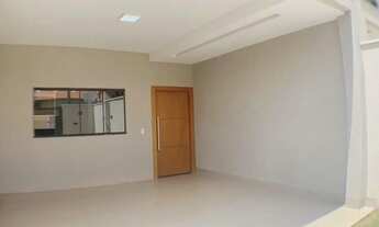 Imagem 2: Vendo casa possui 165 metros quadrados com 3 quartos