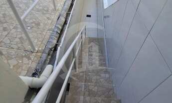 Imagem 2: Casa residencial no pavimento superior Mobiliada para Locação no Bairro Grageru