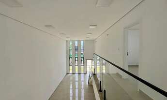 Imagem 6: Casa duplex com 403m² de lote e 300m² de área construída com 4 suítes no Damha