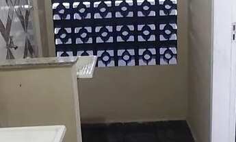 Imagem 5: Linda Kitnet em frente terminal CPA 3