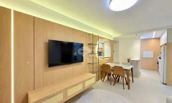 Imagem 3: Apartamento de 2 dormitórios sendo 1 suíte mobiliado com terraço e box/vaga de garagem em