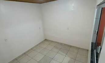 Imagem 6: Alugo casa no Garavelo R$1.200 chama whatsapp