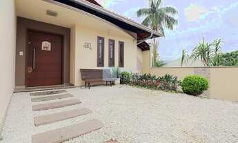 Imagem 3: Ampla casa no bairro Velha!