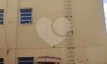 Imagem 4: Atenção investidores! Excelente oportunidade em Brás de Pina, prédio residencial com 4 apa