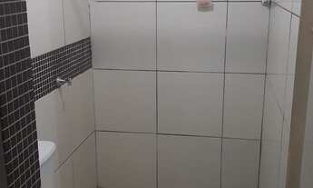 Imagem 3: Quarto em capoeiras