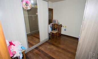 Imagem 5: Porto Alegre - Casa Padrão - Cavalhada