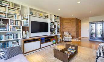 Imagem 5: Cobertura à venda, 3 quartos sendo 1 suíte, 3 vagas soltas, 241m2 privativos, Jacuzzi, Fac