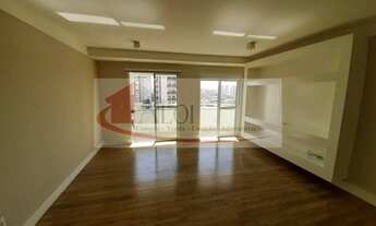 Imagem 2: 94m² 2 suítes -Lindo apartamento todo reformado com varanda gourmet, teve a sala ampliada