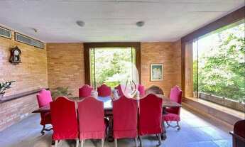 Imagem 2: Casa indevassável com ótimo terreno na Iposeira!