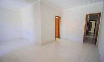 Imagem 3: Casa para venda possui 93 metros quadrados com 3 quartos em Chácara Califórnia - São Paulo