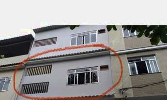 Imagem: Casa 2 andar no centro de Paracambi