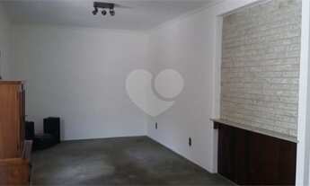 Imagem 6: Sobrado à Venda muito bem localizado em Indianópolis / 03 Dormitórios