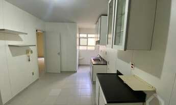 Imagem 2: Apartamento com 105 m2 no bairro Esplanadinha - prédio com elevador