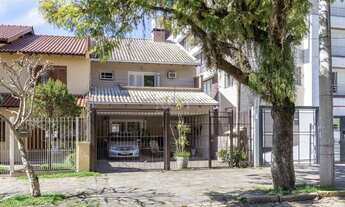 Imagem 2: Porto Alegre - Casa Padrão - Tristeza