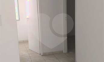 Imagem 2: São Paulo - Apartamento Padrão - VILA MASCOTE