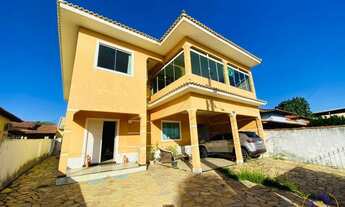 Imagem: Casa para venda tem 255 metros quadrados