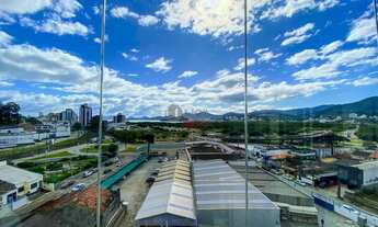 Imagem 2: Apartamento para Venda em Florianópolis, Trindade, 2 dormitórios, 1 suíte, 2 banheiros, 1