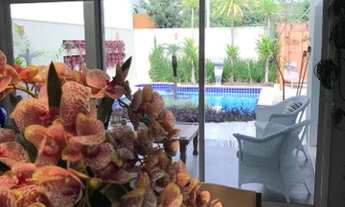 Imagem: Sobrado de Revista! Em frente ao Shopping